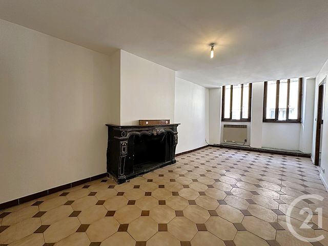 Appartement T3 à vendre - 3 pièces - 72.84 m2 - CHAMBERY - 73 - RHONE-ALPES - Century 21 Immobilière De La Vallée