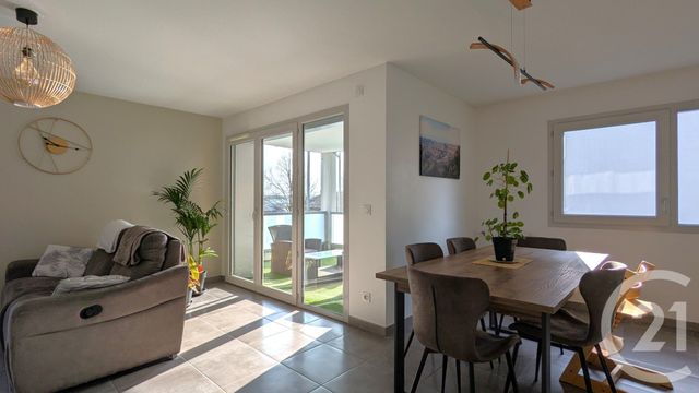 Appartement T4 à vendre - 4 pièces - 81.23 m2 - LA RAVOIRE - 73 - RHONE-ALPES - Century 21 Immobilière De La Vallée